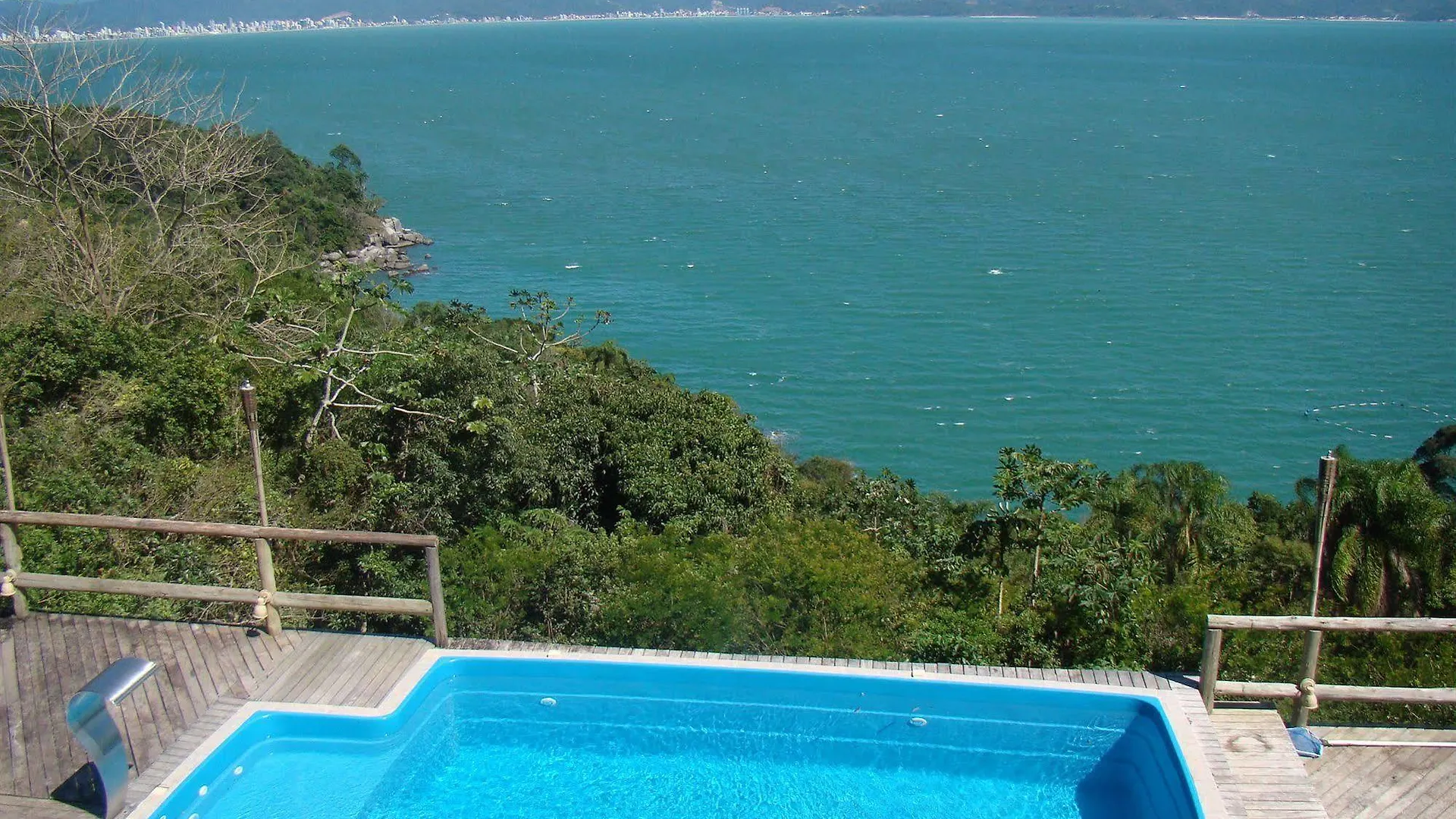 Hotel The Goldeneye Pousada Porto Belo
